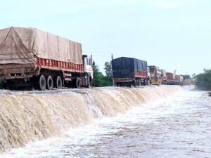 राजस्थान में भारी बारिश का कहर, नागौर में तीसरी बार बंद हुआ नेशनल हाईवे
