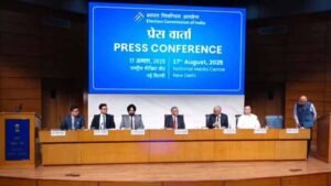 EC की प्रेस कॉन्फ्रेंस: न पक्ष-न विपक्ष, सब समकक्ष… राहुल गांधी समेत विपक्ष के सभी आरोपों का चुनाव आयोग ने दिया करारा जवाब