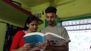 अजय चक्रवर्ती बने BRC में साइंटिस्ट, मिट्टी के बर्तन बेचते हुए की पढ़ाई, परिवार की मेहनत और संघर्ष का नतीजा