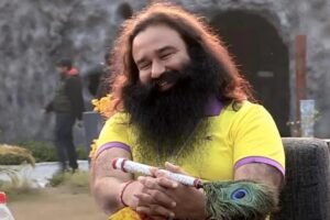 जेल में गुरमीत राम रहीम के नाम आई राखियों की बाढ़, डाक कर्मचारी भी हुए हैरान