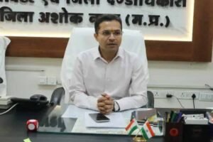 ज्योतिरादित्य सिंधिया ने की IAS अधिकारी की जमकर तारीफ, बताया काबिल-ए-तारीफ काम