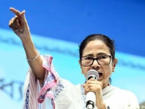 CM ममता बनर्जी का हमला- वोटिंग का हक किसी से नहीं छिनने दूंगी