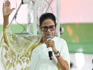 ममता बनर्जी ने केंद्र के खिलाफ मोर्चा खोला, SIR पर सेंसर मोशन के लिए बुलाया विशेष सत्र