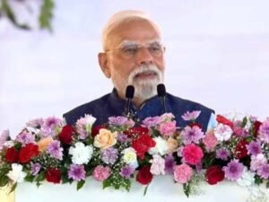 पीएम मोदी ने कांग्रेस के युवा नेताओं को बताया टैलेंटेड, एनडीए से किए तुलना