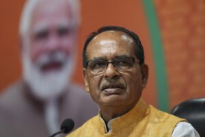 फसलों के खराब होने पर HPM कंपनी का लाइसेंस रद्द, बिक्री-वितरण पर रोक, शिवराज के निर्देश पर कार्रवाई