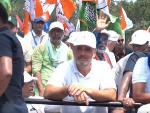 पटना में ‘वोट अधिकार यात्रा’ में सीएम हेमंत हुए शामिल