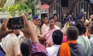 धर्मांतरण विरोधी विवाद: बजरंग दल और प्रार्थना सभा के बीच हुई झड़प