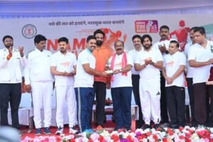 उप मुख्यमंत्री अरुण साव ने झंडी दिखाकर ‘नमो युवा रन’ का किया शुभारंभ, ऐतिहासिक दौड़ में 10 हजार से अधिक युवाओं का दिखा जोश और जज्बा