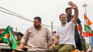 बिहार में RJD-कांग्रेस दरार? तेजस्वी की अलग यात्रा से महागठबंधन में बढ़ी खटास