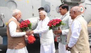 प्रधानमंत्री मोदी का इंदौर आगमन पर हुआ आत्मीय स्वागत