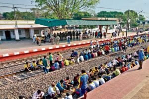 झारखंड में रेल रोको आंदोलन का ऐलान, कुड़मी समाज उतरेगा पटरी पर – ट्रेनों पर पड़ेगा असर