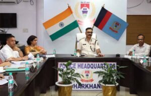 दुर्गा पूजा की तैयारियों पर DGP अनुराग गुप्ता की बैठक, जिलों के अधिकारियों को दिए अहम निर्देश