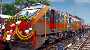बिहार को मिली 3 और अमृत भारत ट्रेनें, रेल मंत्री ने किया हरी झंडी दिखाकर उद्घाटन