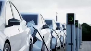 PM E-Drive मिशन को मिली रफ्तार: देशभर में लगेंगे 72,000+ EV चार्जिंग स्टेशन, गाइडलाइंस जारी