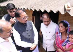 रायपुर : प्रशासन की तत्परता: बाढ़ प्रभावितों को मिला राशन