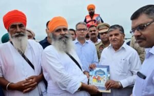 पंजाब में बाबा हाकम सिंह का बड़ा ऐलान: बाढ़ प्रभावितों के लिए 500 करोड़ की मदद