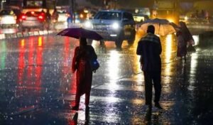 यूपी-बिहार समेत 15 राज्यों में भारी बारिश का अलर्ट, 8 राज्यों में ऑरेंज वार्निंग जारी