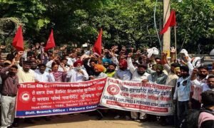 पटियाला में स्वास्थ्य मंत्री को सौंपा मांगों का ज्ञापन