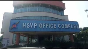 HSVP की निजी संपत्ति नीति पर उठे सवाल, मुख्यमंत्री ने सलाहकार से की चर्चा