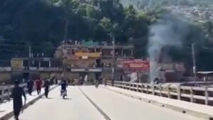 जम्मू-कश्मीर में पाकिस्तान विरोधी हिंसा: दो लोगों की दर्दनाक मौत