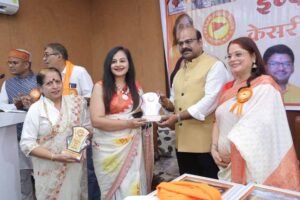 केसरी फाउंडेशन स्थापना दिवस एवं सेवा सम्मान 2025 : समाजसेवा की विभूतियों का हुआ सम्मान