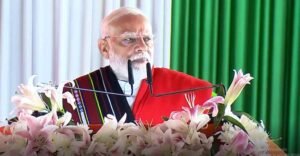 बारिश के बावजूद PM मोदी पहुँचे मणिपुर हिंसा पीड़ितों से मिलने, 65 KM की रोड ट्रिप तय की