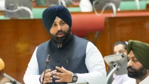 पंजाब में स्कूलों के बाद कॉलेज और यूनिवर्सिटी में भी छुट्टियों का ऐलान