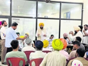 मंत्री सौंद ने सुनी जनता की समस्याएं, दिए त्वरित समाधान के निर्देश