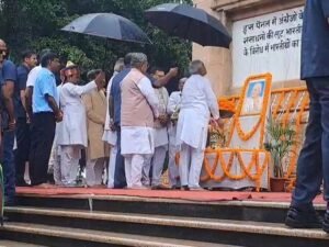 सीएम नीतीश ने गांधीजी को दी श्रद्धांजलि, कहा- बापू के विचारों का करें अनुसरण