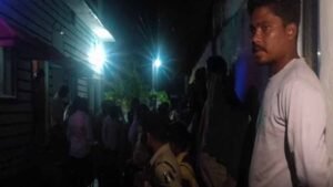 ड्राई डे पर मालीघोरी गांव से शराब का बड़ा जखीरा बरामद, पुलिस ने किया जब्त