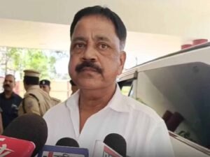 JMM बिहार में चुनाव मैदान में? सुदिव्य कुमार सोनू ने तेजस्वी से की बातचीत