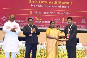 राष्ट्रपति ने छत्तीसगढ़ को किया सम्मानित: आदि कर्मयोगी अभियान और पीएम जनमन योजना में सर्वश्रेष्ठ प्रदर्शन करने वाला राज्य घोषित