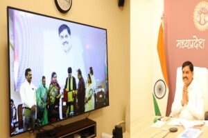 किशोर कुमार गीतों को जीते थे और हरफनमौला कलाकार थे : मुख्यमंत्री डॉ. यादव