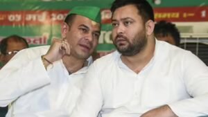 तेजस्वी से ज़्यादा पढ़े-लिखे निकले तेज प्रताप, करोड़ों की संपत्ति और 8 केस दर्ज