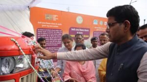 रायपुर : ‘किसान हैं विकसित भारत की रीढ़, तिलहन उत्पादन से बढ़ेगी आत्मनिर्भरता’ — मंत्री  टंक राम वर्मा