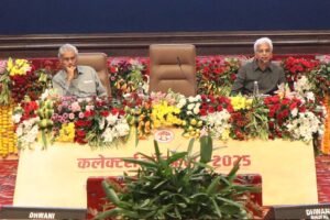 कलेक्टर्स जन कल्याणकारी योजना और विकास कार्यों के प्रचार में करें सहयोग : मुख्य सचिव  जैन