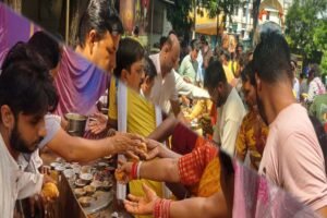 245 किमी की पदयात्रा के बाद 5000 श्रद्धालु पहुंचे मैहर, मां शारदा धाम में आज होगा मुर्ति विसर्जन