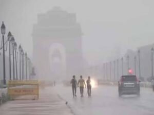दिल्ली में अचानक ठंड का शॉक! जानें मौसम में बदलाव की असली वजह