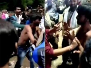 यूपी में मॉब लिंचिंग जैसी घटना: चोरी के शक में भीड़ ने दो युवकों को पीटा, कपड़े फाड़े