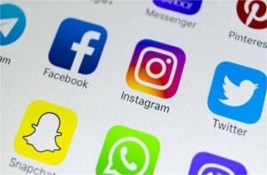 कटक हिंसा: मूर्ति विसर्जन के दौरान दंगे, इंटरनेट और सोशल मीडिया सेवाओं पर रोक