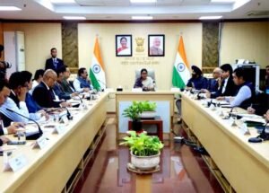 दिल्ली सरकार का बड़ा कदम: प्रदूषण फैक्ट्रियों पर अब सीधे ताला