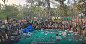 सुरक्षा बलों की बड़ी कार्रवाई: नक्सली ऑर्डिनेंस फैक्ट्री ध्वस्त, भारी हथियार बरामद