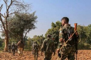 सुकमा मुठभेड़: सुरक्षा बलों ने 3 माओवादियों को किया ढेर, हथियार बरामद