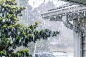 मौसम का बड़ा उलटफेर: अगले 48 घंटे आफ़त बनकर बरसेंगे बादल, कई राज्यों में भारी बारिश का अलर्ट