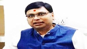 SIR में बड़ी चूक! अनुपस्थित बताकर भाजपा प्रवक्ता हितेष वाजपेयी का नाम मतदाता सूची से हटाया गया