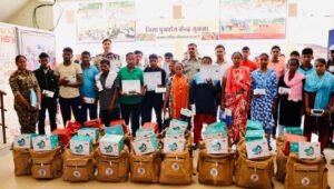 सुकमा में आत्मसमर्पित माओवादियों को मिला सम्मानजनक नया जीवन