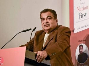 दिल्ली की जहरीली हवा से नितिन गडकरी भी बेहाल, बोले— तीन दिन में एलर्जी हो जाती है