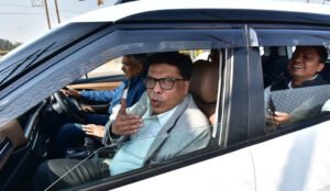 सिंहस्थ की तैयारियों में प्रशासन की गंभीरता: अपर मुख्य सचिव दुबे ने स्वयं वाहन चलाकर निरीक्षण किया