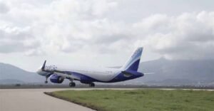 कुवैत–दिल्ली इंडिगो फ्लाइट को बम से उड़ाने की धमकी, अहमदाबाद में कराई गई आपात लैंडिंग