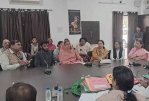 राज्य महिला आयोग की जनसुनवाई में उत्पीड़न के 35 प्रकरण आए, पति-पत्नी का विवाद सुलझाया